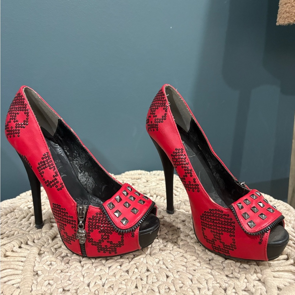 Red Peep-Toe Heels with Studded Skull Design